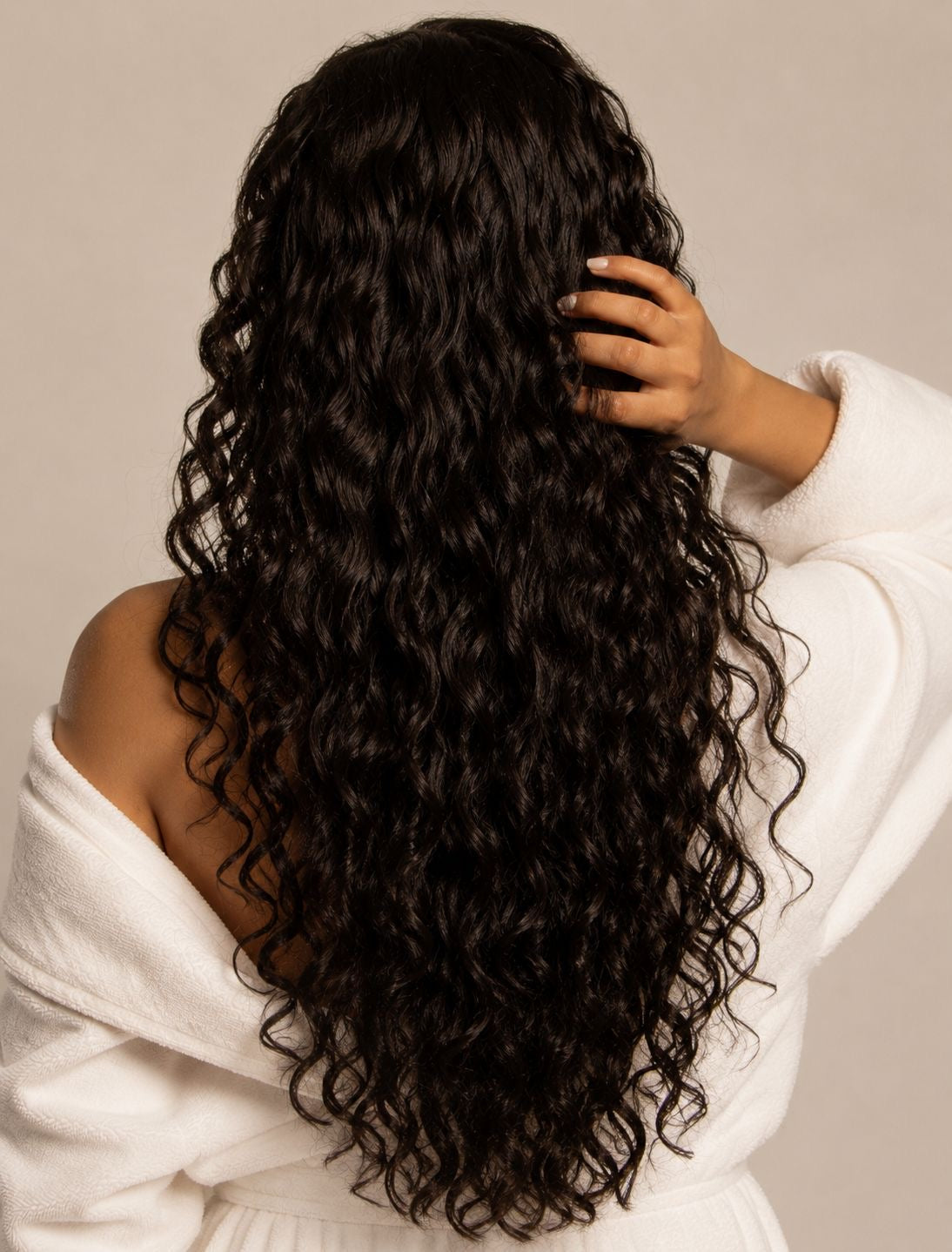 How Hard Water Affects Your Hair and Skin: A Guide to Restoring Moisture